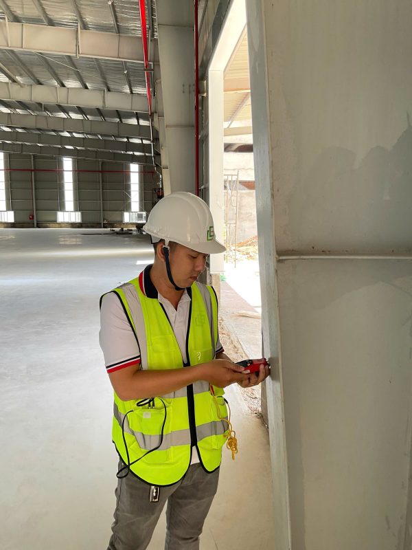 Kỹ sư Econs kiểm định hiện trạng kết cấu nhà xưởng công nghiệp