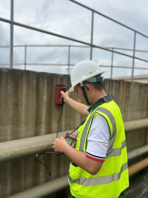 Quan trắc nhà xưởng kiểm định định kỳ 2026 – kỹ sư Econs đo kiểm chuyển vị kết cấu